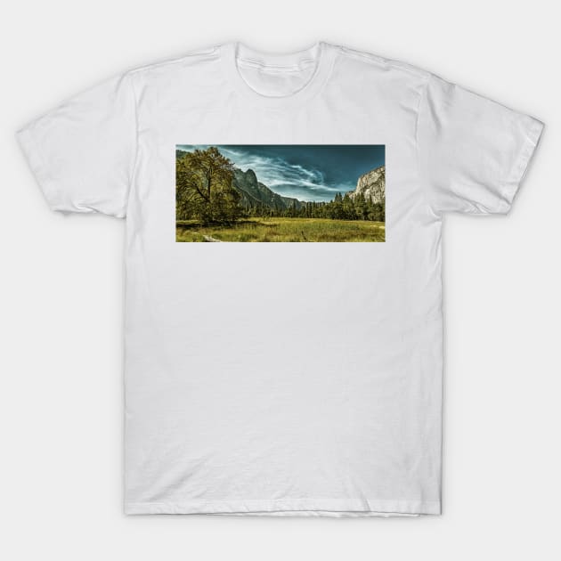 Sentinel Dome from Cooks Meadow T-Shirt by Gestalt Imagery